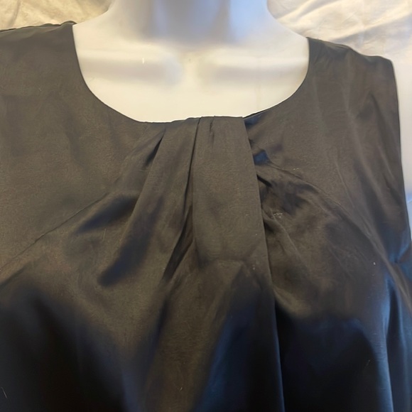 SAKS FIFTH AVE silk sleeveless top - Picture 3 of 6